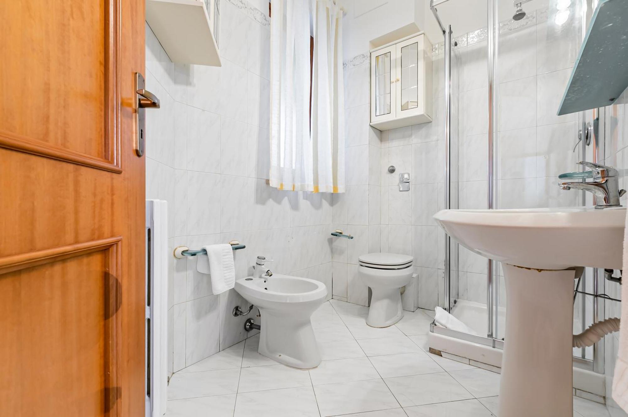 Palazzo Reale & Piazza Indipendenza Roomy Flat Palermo Eksteriør billede